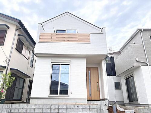 神奈川県伊勢原市八幡台１丁目 3999万円 4LDK