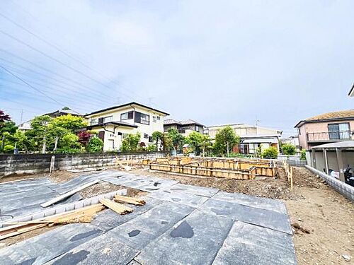 神奈川県横浜市栄区野七里１丁目 6480万円 5LDK
