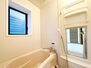 静岡市清水区梅ヶ谷　中古戸建 現地バスルーム。快適なバスタイムをお届けします。