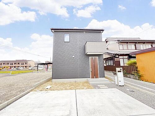 岐阜県大垣市島里２丁目 2130万円 2LDK