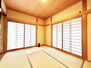 奈良市二名平野　中古戸建 和室スペースです。畳のお部屋は寛げる空間ですね。