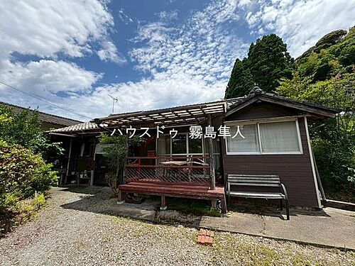 鹿児島県霧島市霧島大窪 798万円