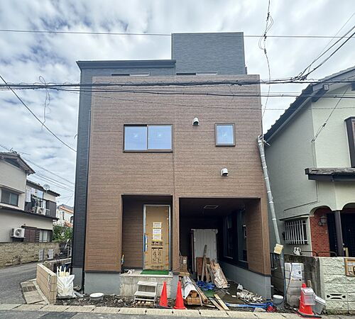 埼玉県さいたま市南区鹿手袋1丁目 5980万円 4LDK