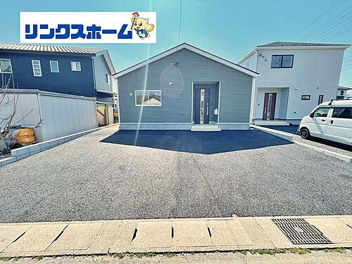 岐阜県美濃加茂市中富町１丁目 2190万円 4LDK