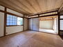 姫路市田寺東４丁目　中古戸建 心地よくくつろげる和室もあります。室内綺麗な和モダンのお住まいです。