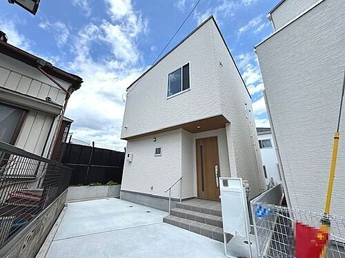 埼玉県草加市吉町４丁目 3698万円 3LDK