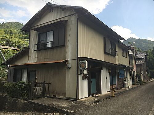 徳島県名西郡神山町阿野字二ノ宮 500万円