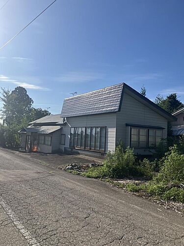 秋田県大仙市横堀字王野田 中古住宅