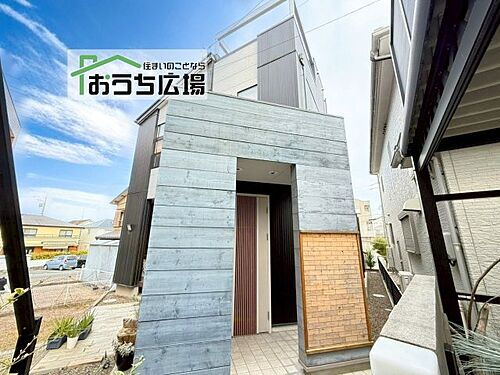愛知県岡崎市明大寺町字大圦 中古住宅