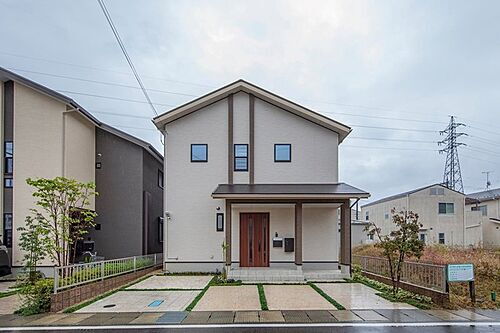 滋賀県大津市下阪本２丁目 3480万円 4LDK