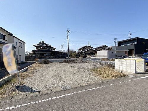 岐阜県美濃加茂市本郷町３丁目 2380万円 4LDK