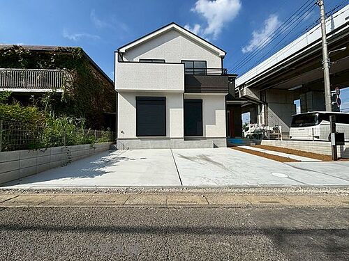 埼玉県北足立郡伊奈町大字小室 2790万円 4LDK