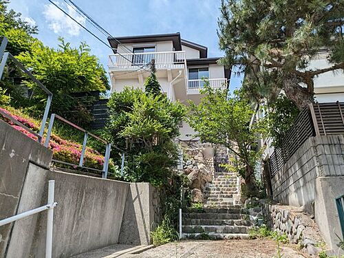 兵庫県西宮市甲陽園目神山町 3980万円