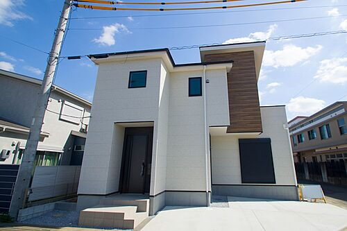 埼玉県越谷市大字大竹 4799万円 4LDK