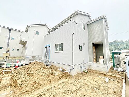 千葉県君津市人見3丁目 2490万円 4LDK