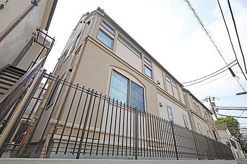 東京都新宿区高田馬場３丁目 13480万円