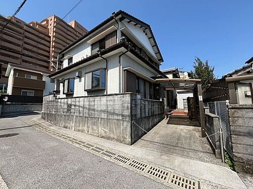 高知県高知市比島町２丁目 2080万円