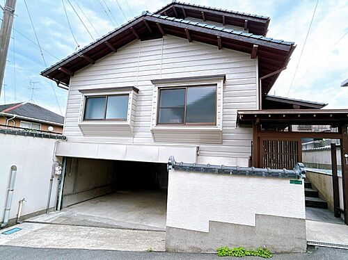 熊本県山鹿市鹿校通２丁目 1649万円