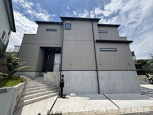 愛知県名古屋市緑区東神の倉３丁目 中古住宅