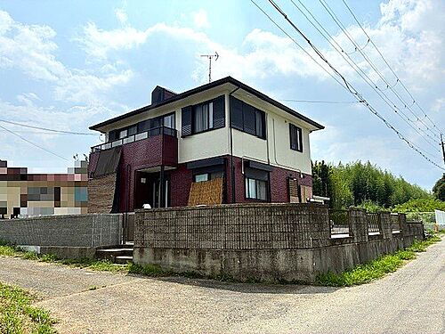 兵庫県三田市上内神 中古住宅