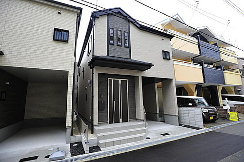 大阪府豊中市服部西町3丁目 4590万円 3LDK