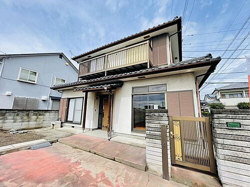 群馬県前橋市稲荷新田町 中古住宅