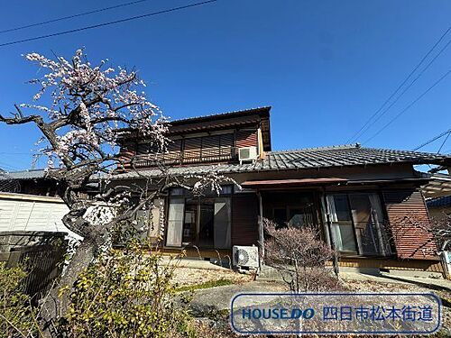 三重県四日市市尾平町 中古住宅