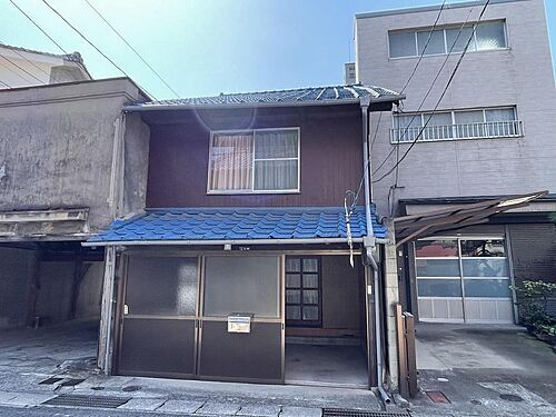 広島県三原市西町１丁目 800万円