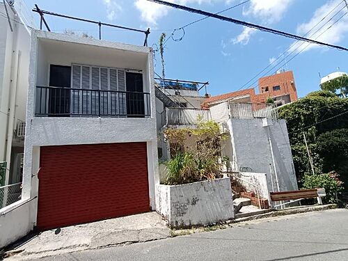 沖縄県那覇市繁多川１丁目 中古住宅