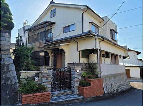 愛媛県松山市光洋台 590万円