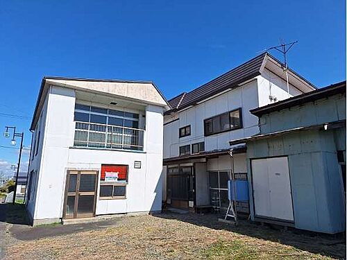 岩手県花巻市石鳥谷町江曽第１０地割 400万円