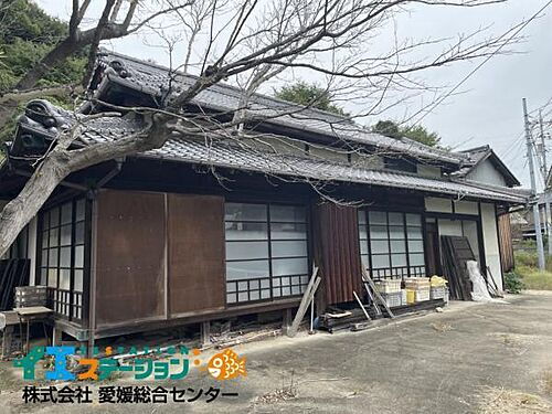 愛媛県今治市伯方町木浦 698万円