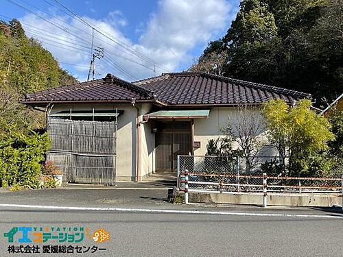 愛媛県新居浜市船木 中古住宅