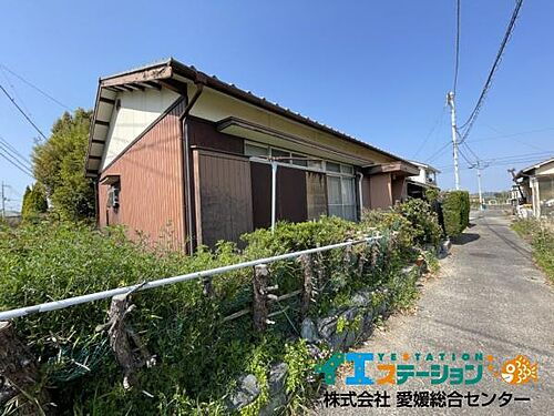 愛媛県新居浜市平形町 中古住宅