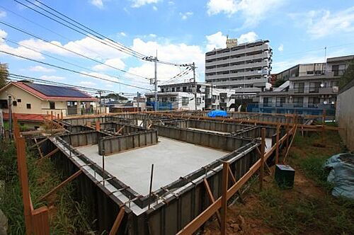 神奈川県横浜市神奈川区三枚町 5880万円 4LDK