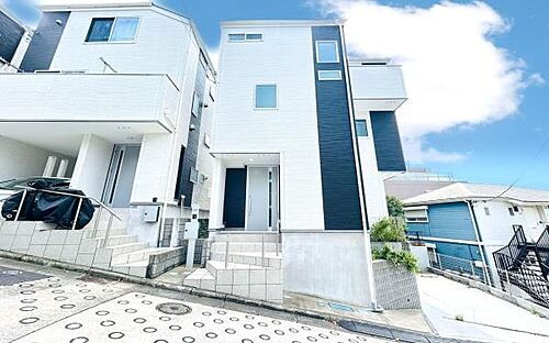 神奈川県横浜市港南区野庭町 中古住宅
