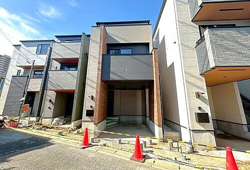神奈川県川崎市高津区久地１丁目 5480万円 2SLDK