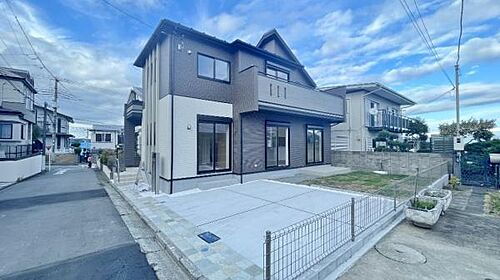 神奈川県横浜市金沢区六浦東3丁目 5380万円 4LDK