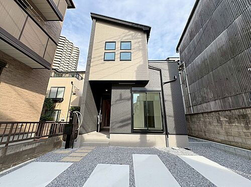 埼玉県川口市川口1丁目 7299万円 4LDK