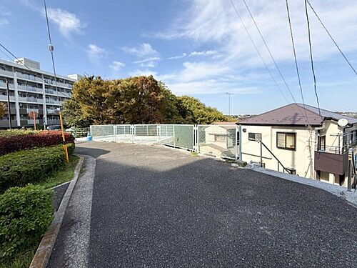 神奈川県横浜市保土ケ谷区明神台 4480万円 3LDK