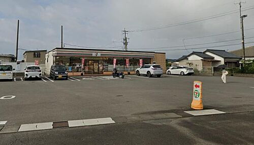 detached 大字三名