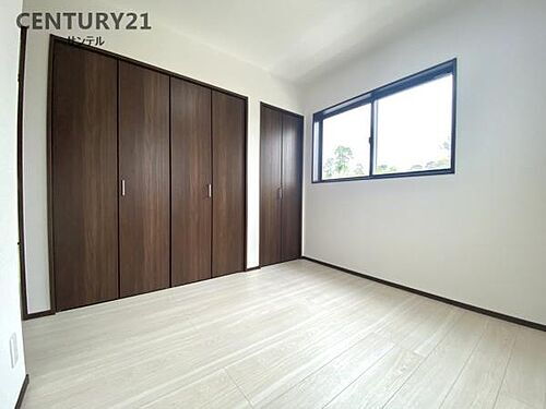 detached 大字本庄