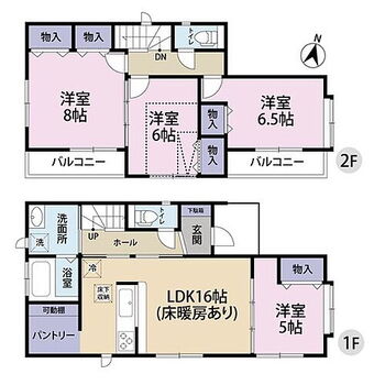 東久留米市南町　中古戸建 1階は床暖房付きのリビング+洋室で約21帖の開放的な空間になります。2階は3部屋で屋根裏収納があります。