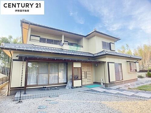 三重県四日市市寺方町 2998万円