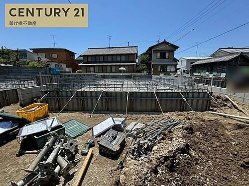 愛知県豊橋市前芝町字東 2390万円 5LDK