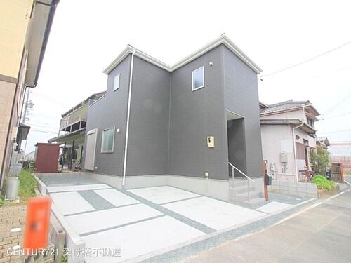 愛知県豊川市小田渕町仲松 2180万円 4LDK