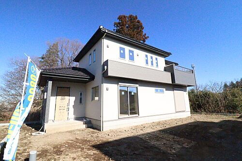 茨城県笠間市平町 2190万円 4LDK