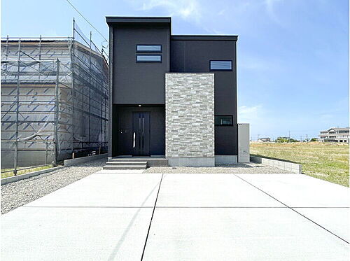 石川県小松市末広町 中古住宅