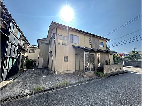 石川県金沢市久安３丁目 中古住宅