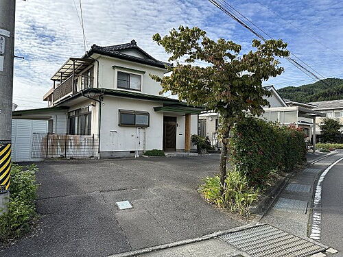 長野県岡谷市長地鎮１丁目 中古住宅